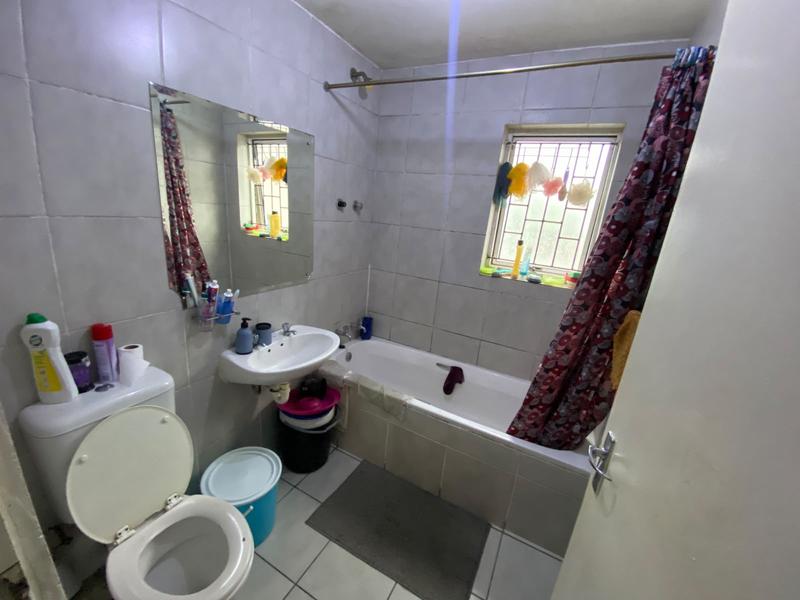 3 Bedroom Property for Sale in Maitland Western Cape